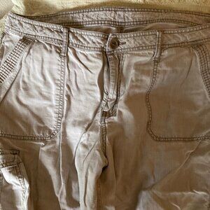 Sonoma Light Brown with dark brow stitching Capri